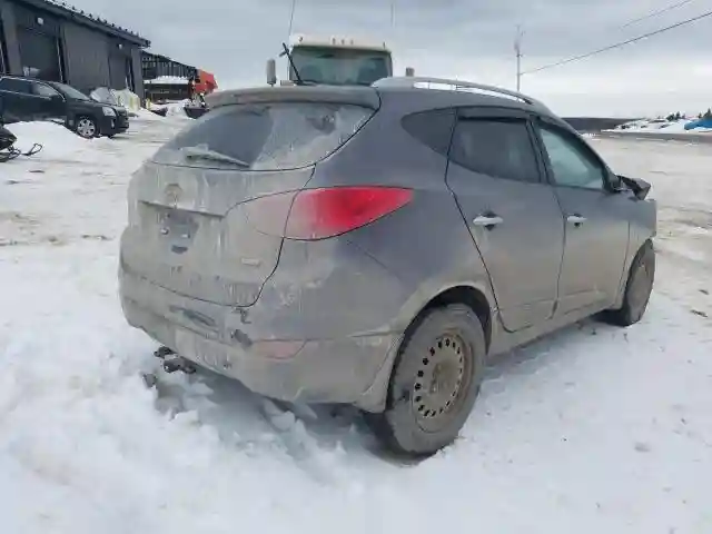 KM8JUCAGXFU037351 2015 HYUNDAI TUCSON-2