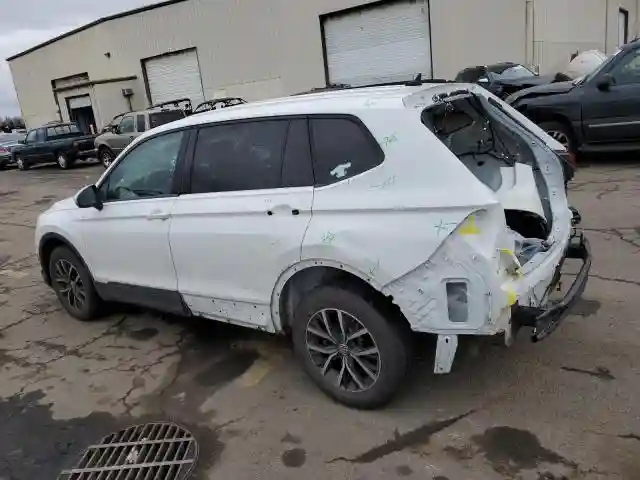 3VV0B7AX1MM074272 2021 VOLKSWAGEN TIGUAN-1