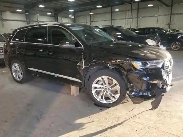 WA1LXBF76PD007640 2023 AUDI Q7-3