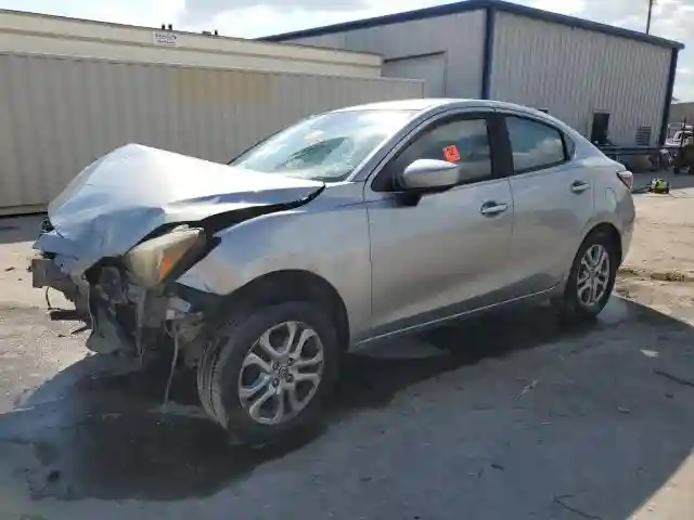 3MYDLBZV6GY145323 2016 TOYOTA SCION-0