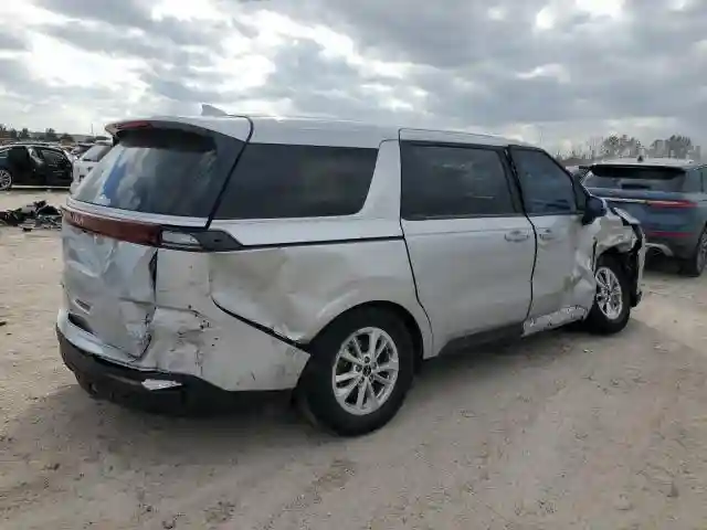 KNDNB4H38N6158807 2022 KIA CARNIVAL L-2