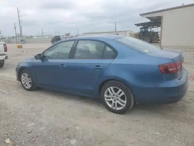 3VW2B7AJXJM214055 2018 VOLKSWAGEN JETTA-1