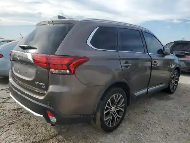 JA4AD3A38HZ038130 2017 MITSUBISHI OUTLANDER-2