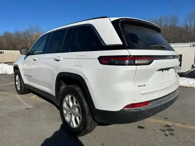 1C4RJHBG4PC512012 2023 JEEP GRAND CHEROKEE-1