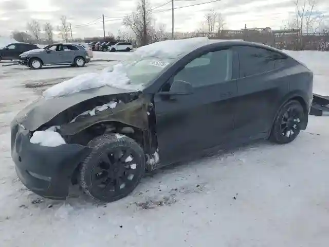 5YJYGDED3MF120514 2021 TESLA MODEL Y-0