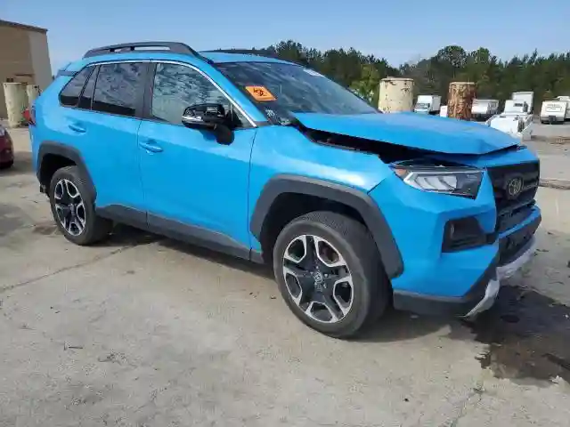 2T3J1RFV1MW172788 2021 TOYOTA RAV4-3