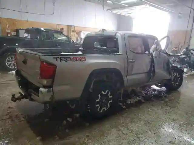 5TFCZ5AN1GX023427 2016 TOYOTA TACOMA-2
