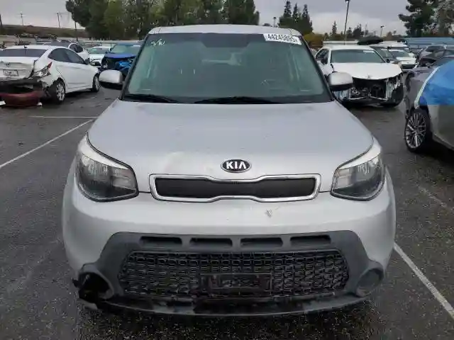 KNDJN2A28G7853829 2016 KIA SOUL-4
