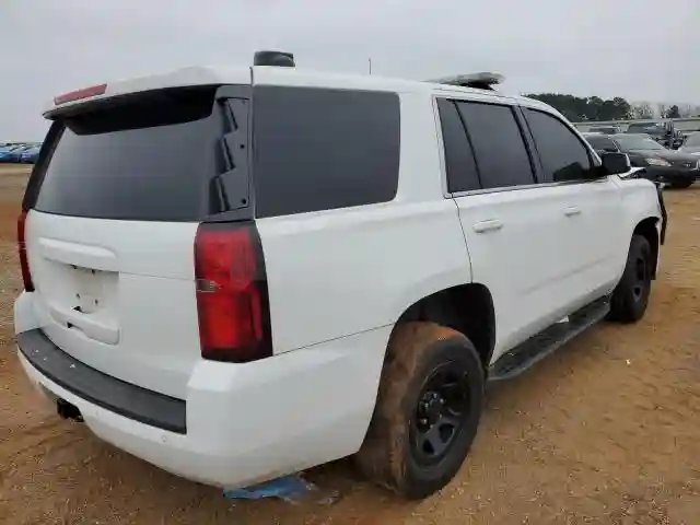 1GNLCDEC9KR335455 2019 CHEVROLET TAHOE-2
