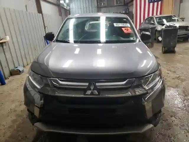 JA4AD2A32JZ055845 2018 MITSUBISHI OUTLANDER-4