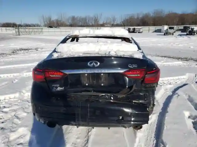 JN1EV7AR5JM611636 2018 INFINITI Q50-5