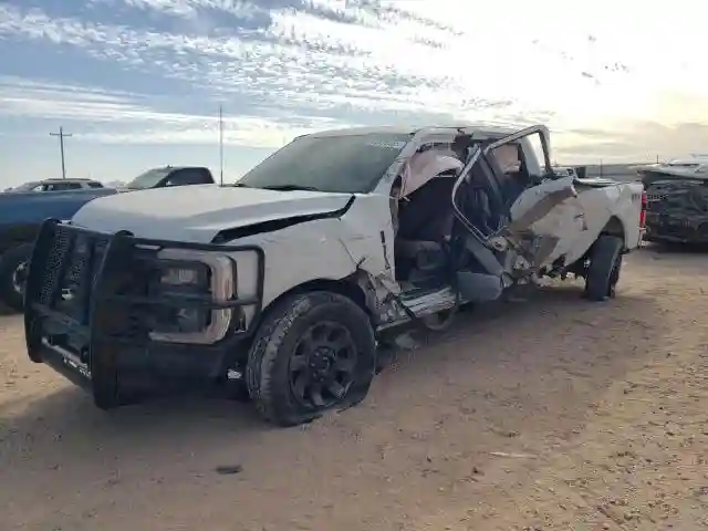 1FT8W2BT6PED16102 2023 FORD F250-0