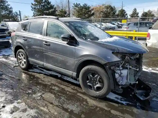 JTMZFREV4JJ727555 2018 TOYOTA RAV4-3