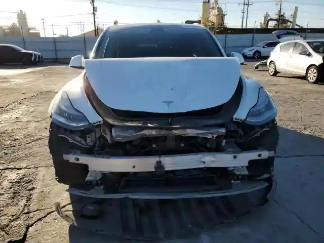 5YJYGDEE8LF051004 2020 TESLA MODEL Y-4