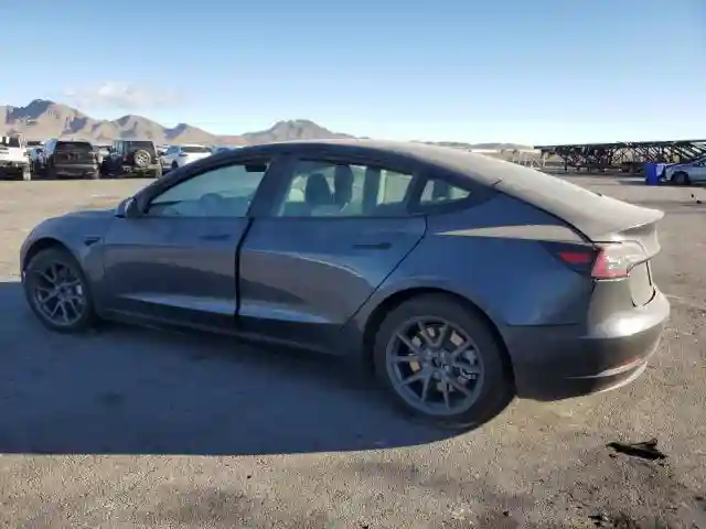 5YJ3E1EA8PF545672 2023 TESLA MODEL 3-1
