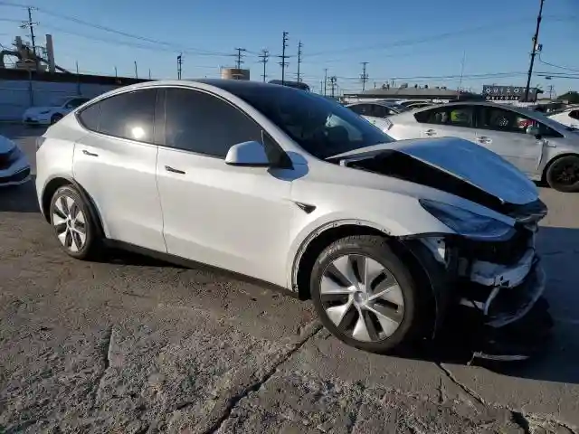 5YJYGDEE8LF051004 2020 TESLA MODEL Y-3