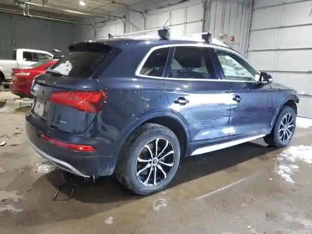 WA1ANAFY6K2095609 2019 AUDI Q5-2
