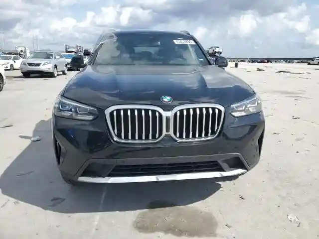 5UX43DP00R9U52981 2024 BMW X3-4