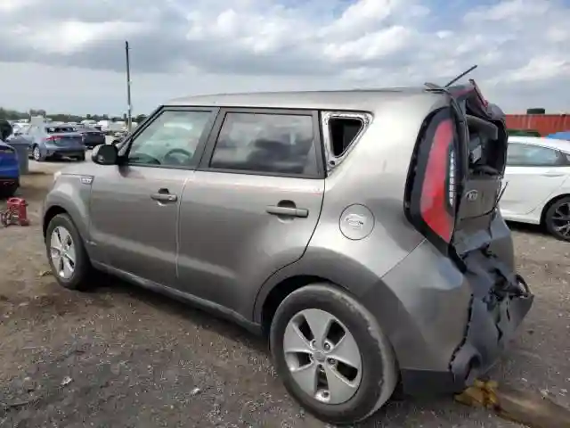 KNDJN2A26G7289677 2016 KIA SOUL-1