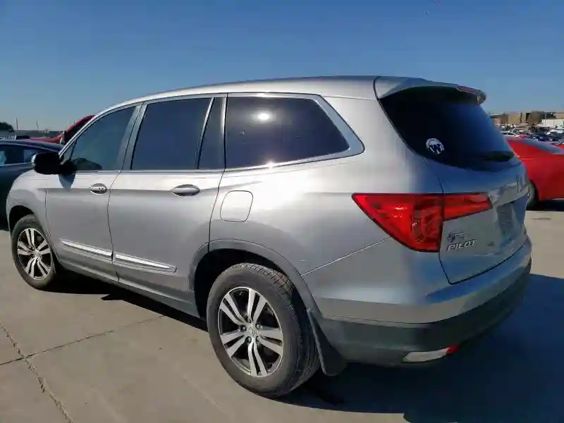5FNYF5H50HB045841 2017 HONDA PILOT-1