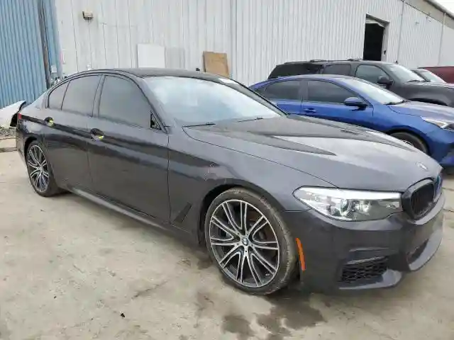 WBAJE5C57JWA95679 2018 BMW 5 SERIES-3