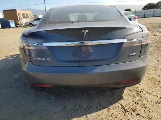 5YJSA1E24JF265741 2018 TESLA MODEL S-5