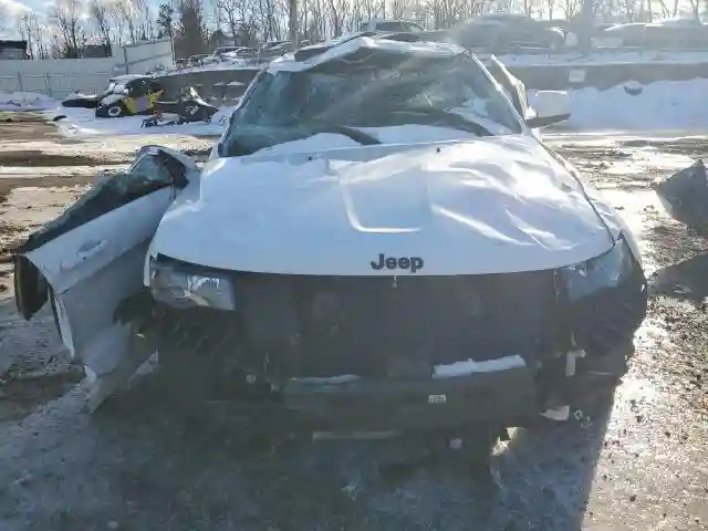 1C4RJFAG0NC117960 2022 JEEP GRAND CHEROKEE-4