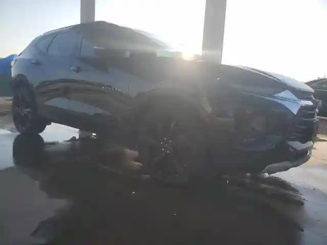 3GNKBBRA5KS576745 2019 CHEVROLET BLAZER-3