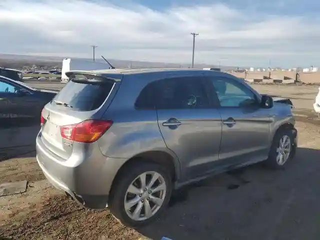 4A4AP3AU9FE015295 2015 MITSUBISHI OUTLANDER-2