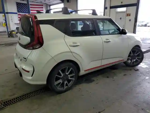 KNDJ63AU0L7703390 2020 KIA SOUL-2