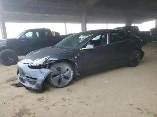5YJ3E1EA7KF308194 2019 TESLA MODEL 3-0
