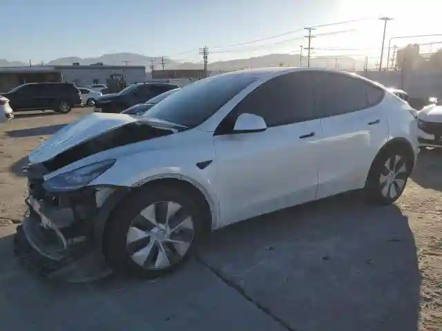 5YJYGDEE8LF051004 2020 TESLA MODEL Y-0