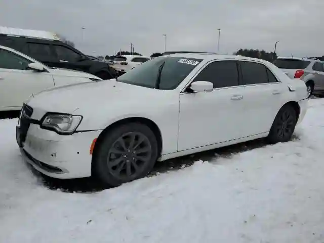 2C3CCARG2GH262025 2016 CHRYSLER 300-0