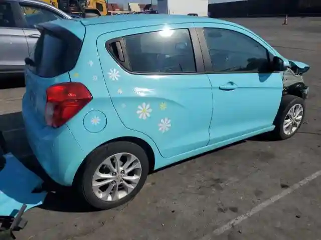 KL8CD6SAXMC735835 2021 CHEVROLET SPARK-2