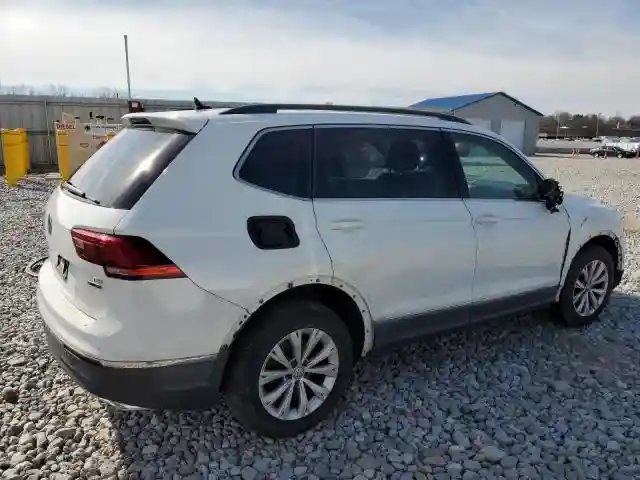 3VV2B7AX5JM150094 2018 VOLKSWAGEN TIGUAN-2