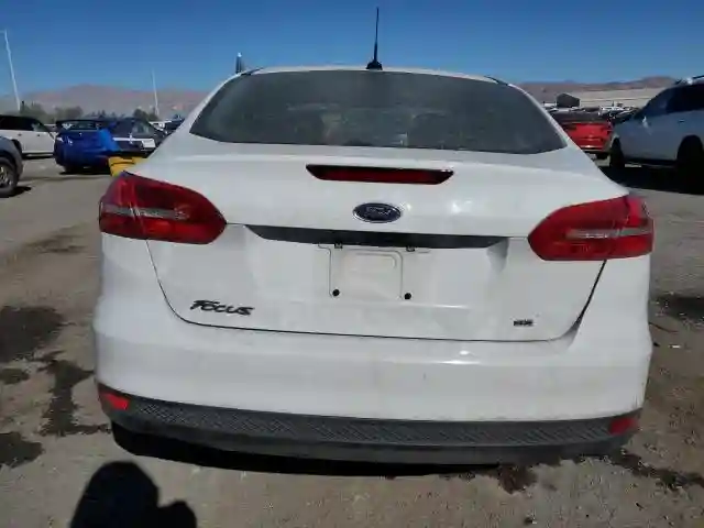 1FADP3F29HL300093 2017 FORD FOCUS-5