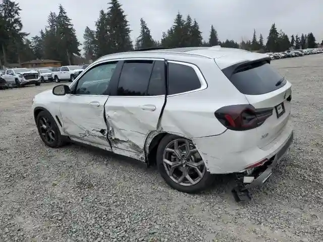 5UX53DP09N9L14810 2022 BMW X3-1