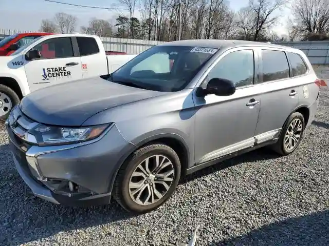 JA4AD2A38HZ015022 2017 MITSUBISHI OUTLANDER-0