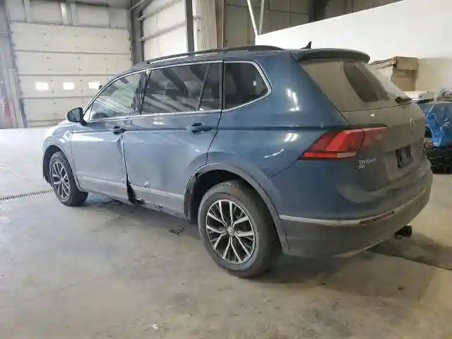 3VV2B7AX5JM199554 2018 VOLKSWAGEN TIGUAN-1
