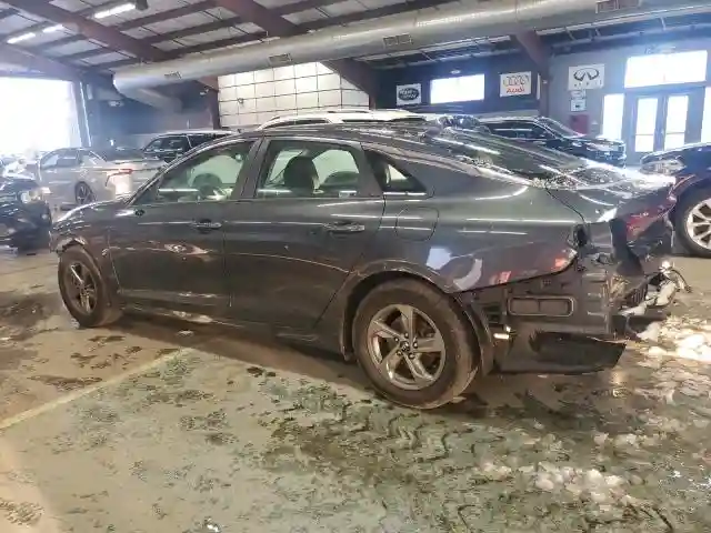 5XXG14J28MG050944 2021 KIA K5-1