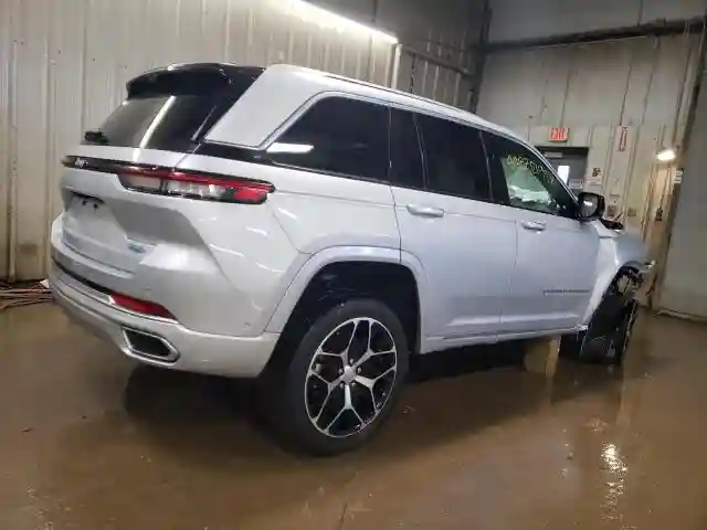 1C4RJYE6XN8500966 2022 JEEP GRAND CHEROKEE-2