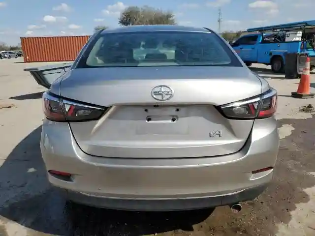 3MYDLBZV6GY145323 2016 TOYOTA SCION-5
