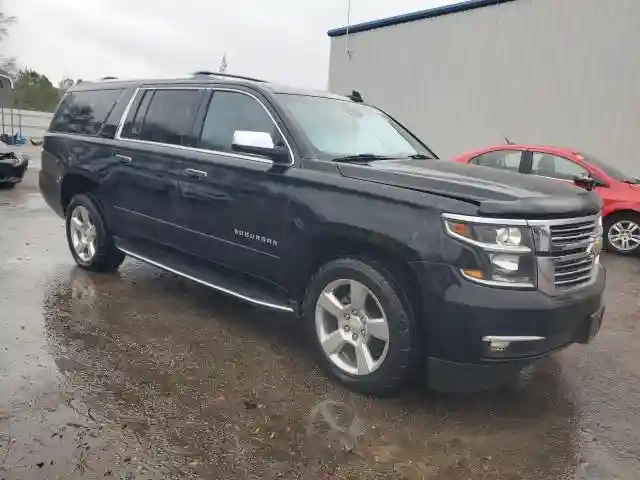 1GNSCJKCXHR177327 2017 CHEVROLET SUBURBAN-3