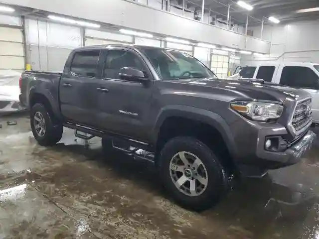 5TFCZ5AN9HX100529 2017 TOYOTA TACOMA-3