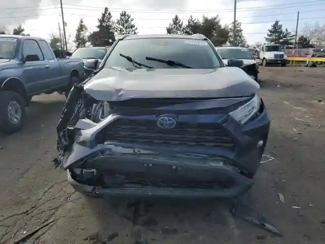 2T3RWRFV3MW108921 2021 TOYOTA RAV4-4
