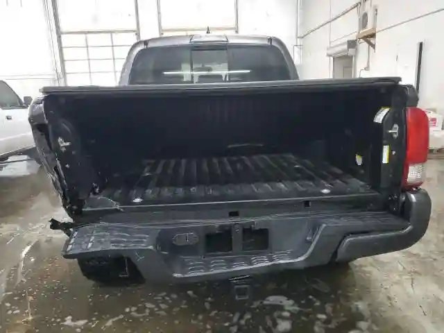 5TFCZ5AN9HX100529 2017 TOYOTA TACOMA-5