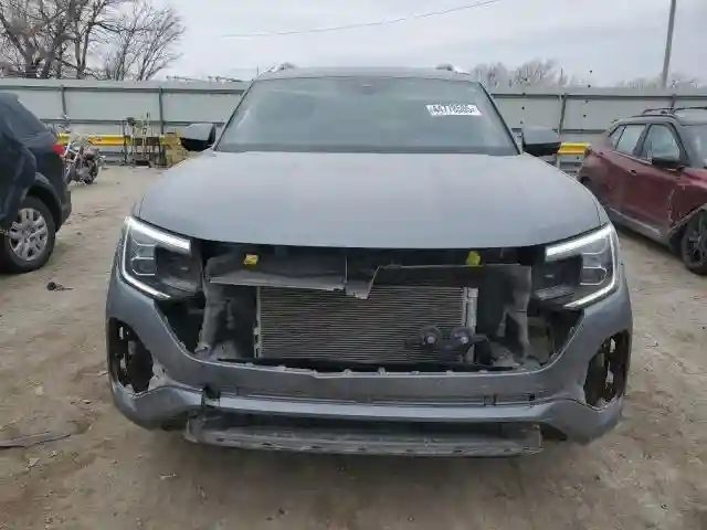 1V2FR2CA1RC520945 2024 VOLKSWAGEN ATLAS-4