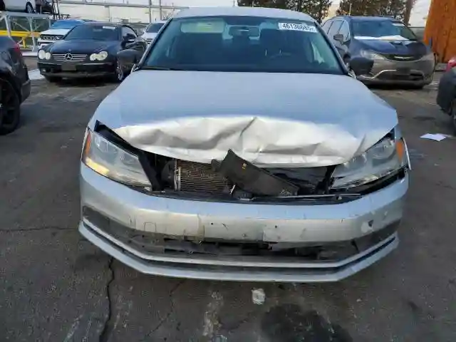 3VW267AJ3GM305147 2016 VOLKSWAGEN JETTA-4