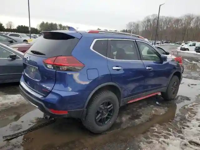 JN8AT2MV7KW370685 2019 NISSAN ROGUE-2