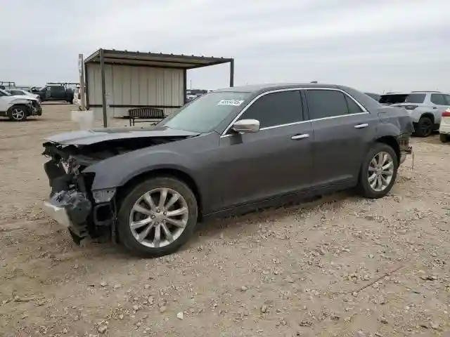 2C3CCAKG8KH610980 2019 CHRYSLER 300-0